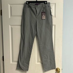 New with tags Gloria Vanderbilt gray straight leg pants 8 short length